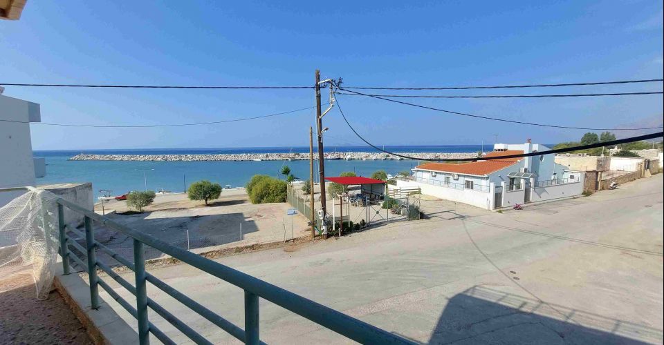 BUILDING 640 m² FOR SALE IN KOKKINOS PIRGOS