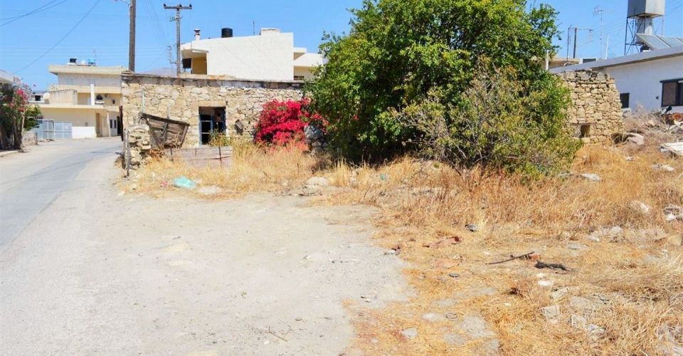 ΟΙΚΟΠΕΔΟ 422 m² ( ΜΕ ΠΑΛΑΙA ΚATOIKIA)ΠΡΟΣ ΠΩΛΗΣΗ ΣΤΟ ΤΥΜΠΑΚΙ