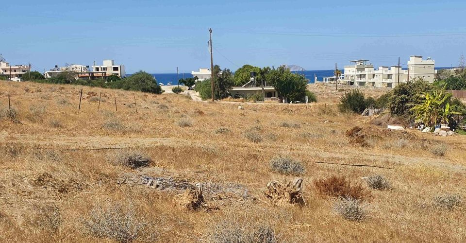 LAND PLOT 2.000 m² FOR SALE IN KALAMAKI