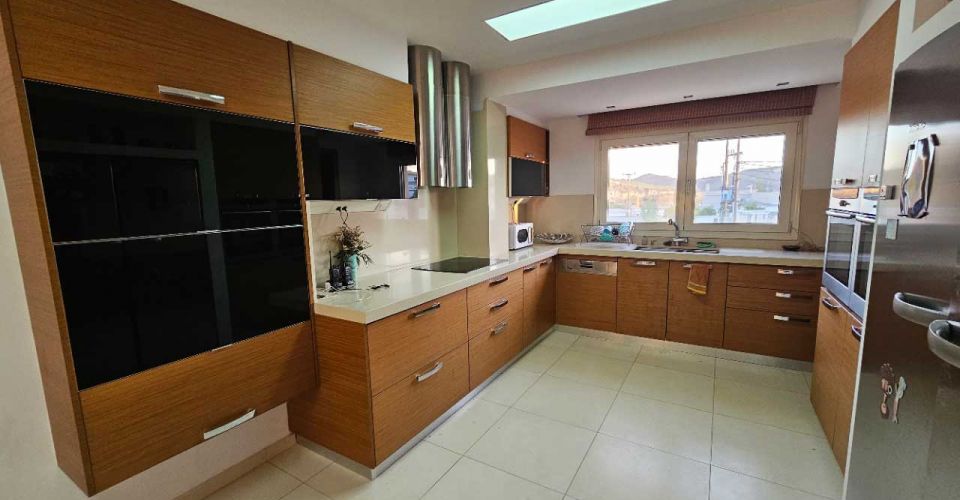 APARTMENT 140 m² FOR SALE IN VORI