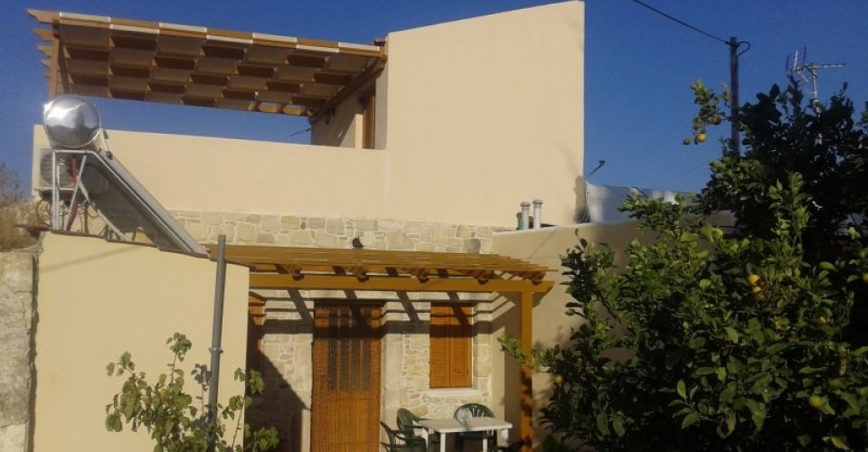 HOUSE 60 m² FOR SALE IN PITSIDIA