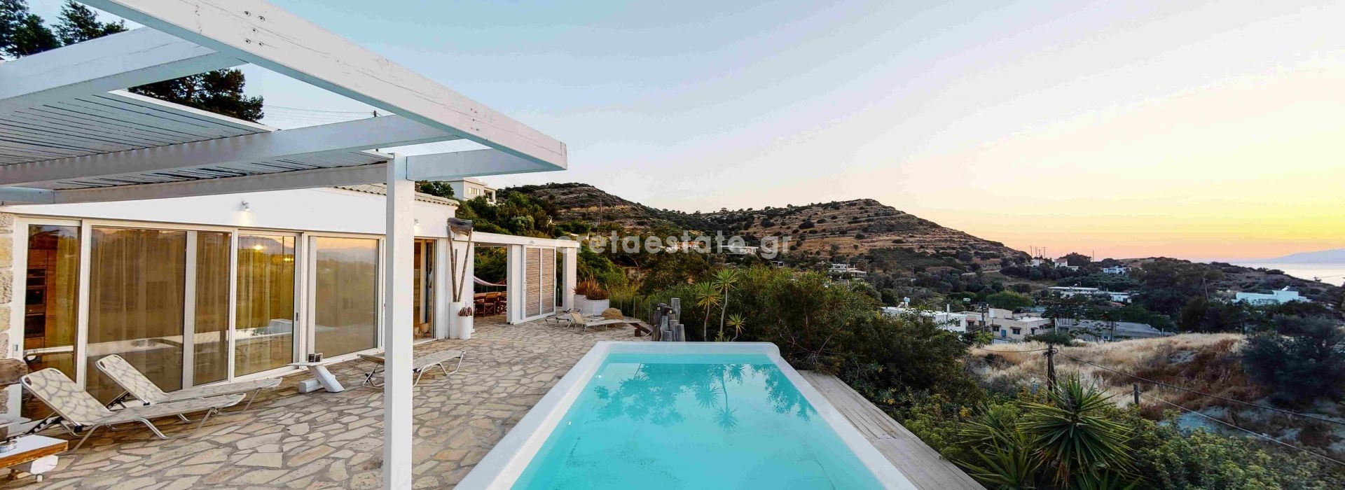 VILA  180 m² FOR SALE IN PITSIDIA