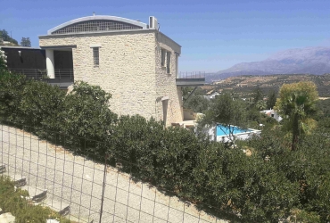 VILLA 140 m² FOR SALE IN KAMILARI