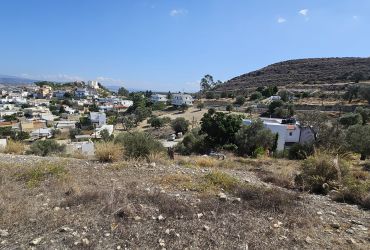 LAND PLOT 1060 m² FOR SALE IN KAMILARI